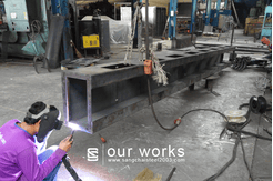 บริษัท แสงชัย สตีล (2003) จำกัด SANGCHAI STEEL (2003) CO., LTD. - LASER CUTTING ศูนย์บริการ ตัดเลเซอร์ 6 เมตร โลหะ ทุกชนิด บริการตัดชิ้นงานด้วย เครื่องเลเซอร์ ขนาด 8x20 ฟุต , CNC GAS CUTTING ศูนย์บริการ ตัดเหล็ก ตัดแก๊ส ตัดพลาสม่า ด้วยเครื่องจักรที่ควบคุมด้วยระบบ CNC , SHEARING & BENDING ศูนย์บริการ ตัดพับ 6 เมตร เหล็ก ความหนาสูงสุดถึง 20 มม. สแตนเลส ความหนาสูงสุดถึง 10 มม. (ขนาดความยาว 6 เมตร) , ROLLING ศูนย์บริการ ม้วนเหล็ก สแตนเลส ไอบีม รางน้ำ เหล็กฉาก แป๊ปดำ ท่อดำ และเหล็กแผ่น หนาถึง 32 มม. (หน้ากว้าง 3 เมตร) , FABRICATION ศูนย์บริการ ประกอบเชื่อมชิ้นงานตามแบบที่ต้องการ , OTHER WORKS ศูนย์บริการพ่นทราย ทำความสะอาดวัสดุ บริการพ่นสี กัดกรดตัวอักษร โลโก้ ลายต่างๆ และ มาร์คกิ้งลงบนวัสดุุ