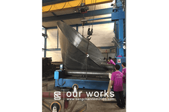 บริษัท แสงชัย สตีล (2003) จำกัด SANGCHAI STEEL (2003) CO., LTD. - LASER CUTTING ศูนย์บริการ ตัดเลเซอร์ 6 เมตร โลหะ ทุกชนิด บริการตัดชิ้นงานด้วย เครื่องเลเซอร์ ขนาด 8x20 ฟุต , CNC GAS CUTTING ศูนย์บริการ ตัดเหล็ก ตัดแก๊ส ตัดพลาสม่า ด้วยเครื่องจักรที่ควบคุมด้วยระบบ CNC , SHEARING & BENDING ศูนย์บริการ ตัดพับ 6 เมตร เหล็ก ความหนาสูงสุดถึง 20 มม. สแตนเลส ความหนาสูงสุดถึง 10 มม. (ขนาดความยาว 6 เมตร) , ROLLING ศูนย์บริการ ม้วนเหล็ก สแตนเลส ไอบีม รางน้ำ เหล็กฉาก แป๊ปดำ ท่อดำ และเหล็กแผ่น หนาถึง 32 มม. (หน้ากว้าง 3 เมตร) , FABRICATION ศูนย์บริการ ประกอบเชื่อมชิ้นงานตามแบบที่ต้องการ , OTHER WORKS ศูนย์บริการพ่นทราย ทำความสะอาดวัสดุ บริการพ่นสี กัดกรดตัวอักษร โลโก้ ลายต่างๆ และ มาร์คกิ้งลงบนวัสดุุ