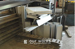 บริษัท แสงชัย สตีล (2003) จำกัด SANGCHAI STEEL (2003) CO., LTD. - LASER CUTTING ศูนย์บริการ ตัดเลเซอร์ 6 เมตร โลหะ ทุกชนิด บริการตัดชิ้นงานด้วย เครื่องเลเซอร์ ขนาด 8x20 ฟุต , CNC GAS CUTTING ศูนย์บริการ ตัดเหล็ก ตัดแก๊ส ตัดพลาสม่า ด้วยเครื่องจักรที่ควบคุมด้วยระบบ CNC , SHEARING & BENDING ศูนย์บริการ ตัดพับ 6 เมตร เหล็ก ความหนาสูงสุดถึง 20 มม. สแตนเลส ความหนาสูงสุดถึง 10 มม. (ขนาดความยาว 6 เมตร) , ROLLING ศูนย์บริการ ม้วนเหล็ก สแตนเลส ไอบีม รางน้ำ เหล็กฉาก แป๊ปดำ ท่อดำ และเหล็กแผ่น หนาถึง 32 มม. (หน้ากว้าง 3 เมตร) , FABRICATION ศูนย์บริการ ประกอบเชื่อมชิ้นงานตามแบบที่ต้องการ , OTHER WORKS ศูนย์บริการพ่นทราย ทำความสะอาดวัสดุ บริการพ่นสี กัดกรดตัวอักษร โลโก้ ลายต่างๆ และ มาร์คกิ้งลงบนวัสดุุ